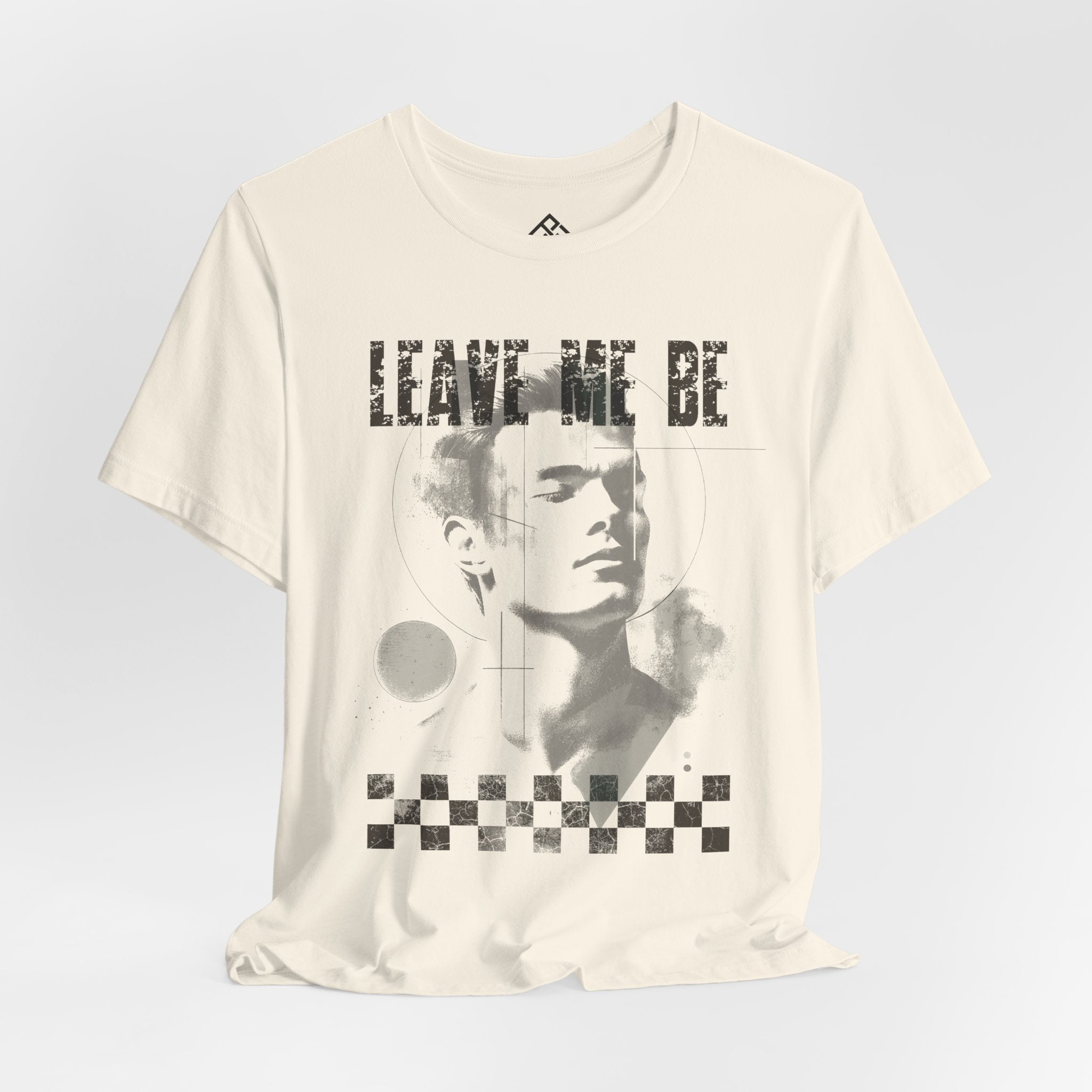 Leave me be - Minimalist t-shirt 05